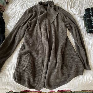 Barefoot dreams grey cardigan